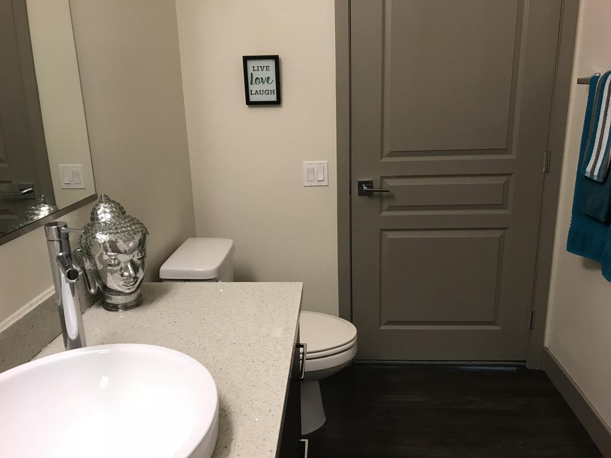 Cozy 2 Bedroom Apartment Las Vegas