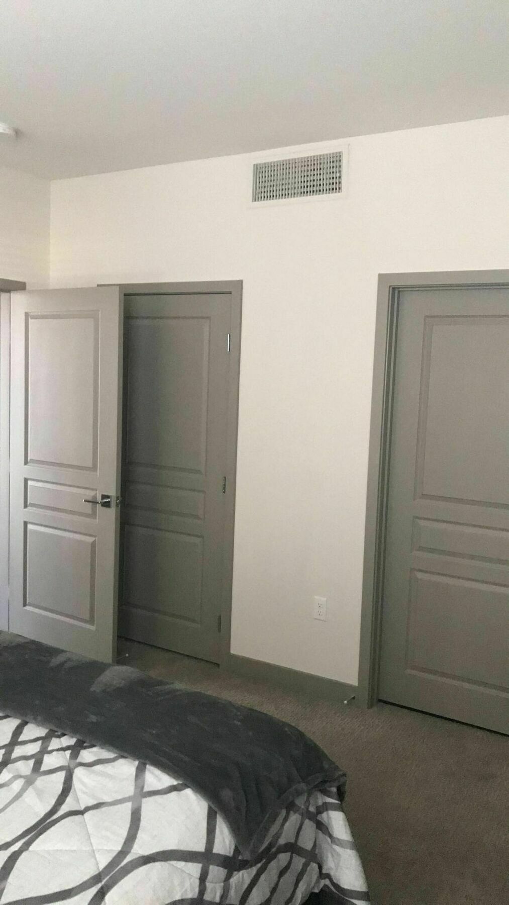 Apartment Cozy 2 Bedroom *